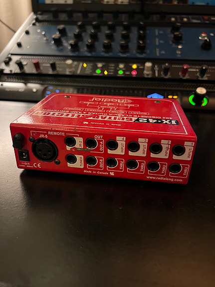 Product image 3 of 6