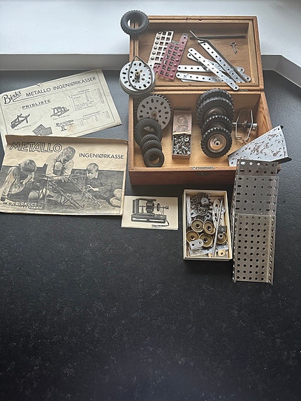 Product image 1 of 5