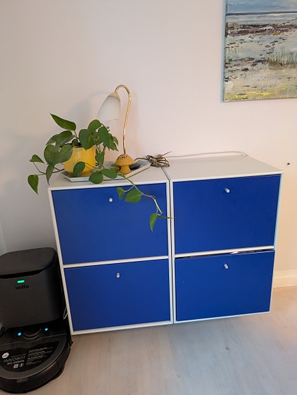 Product image 1 of 4