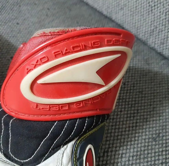 Product image 2 of 9