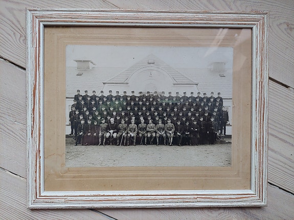 Product image 1 of 6