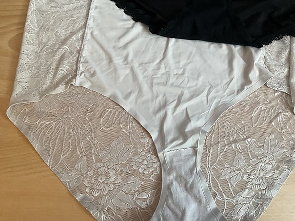 Product image 12 of 13