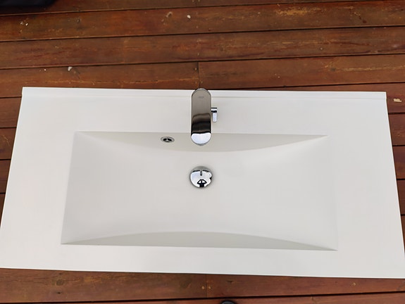 Product image 1 of 8