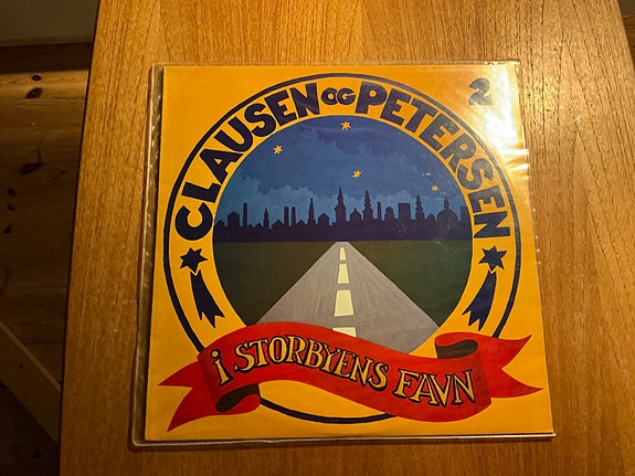 Product image 1 of 3