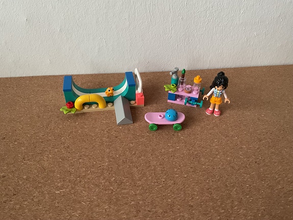 Product image 1 of 3