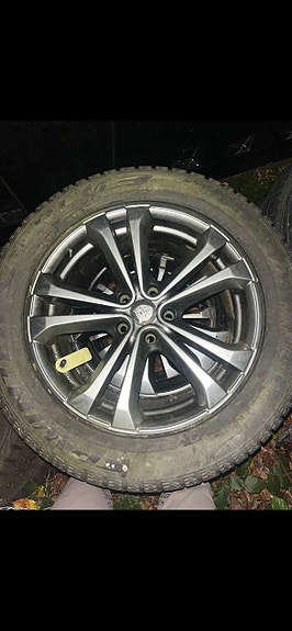 Product image 1 of 2