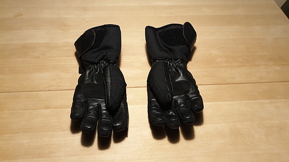 Product image 1 of 3