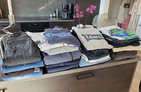 Product image 1 of 10