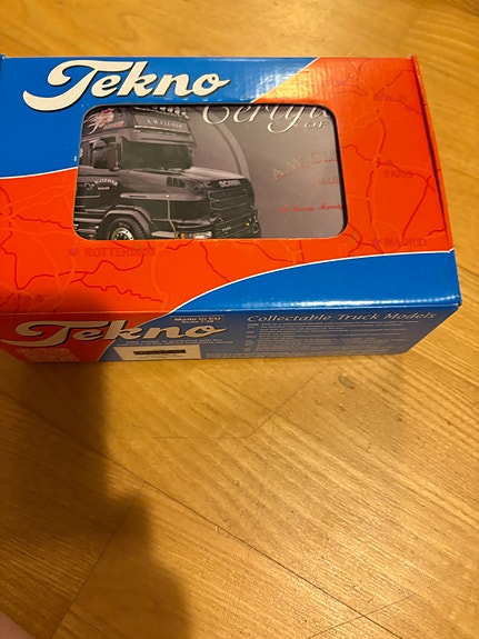 Product image 8 of 8