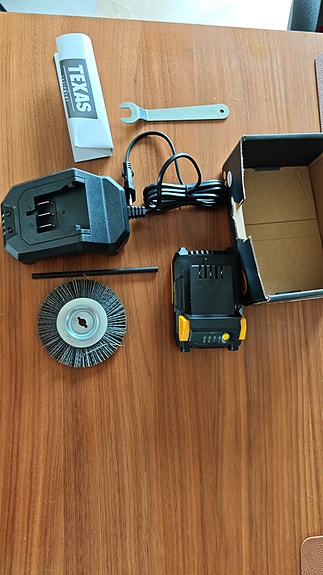 Product image 3 of 4