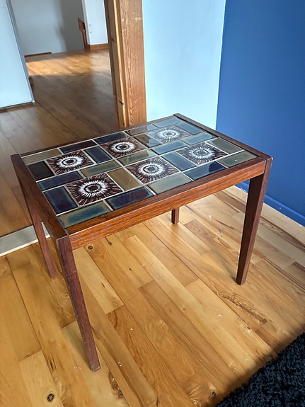 Product image 1 of 3