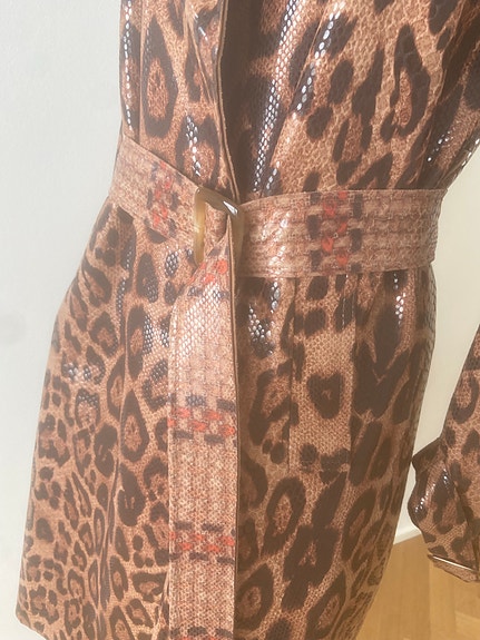Product image 12 of 19