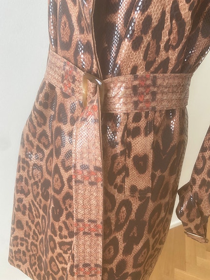 Product image 11 of 19