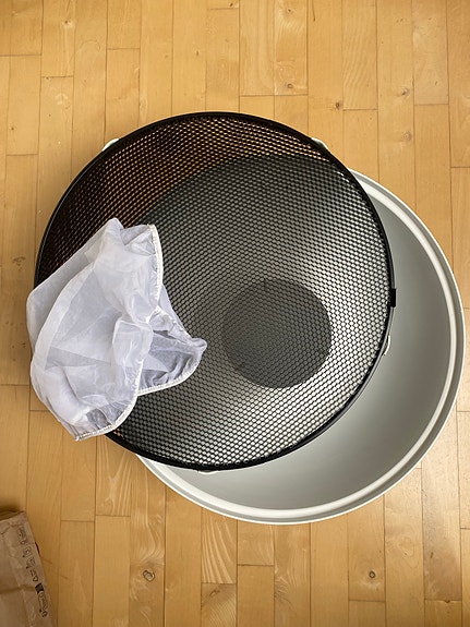 Product image 1 of 2