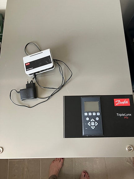 Product image 1 of 2