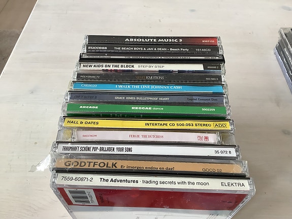 Product image 1 of 2