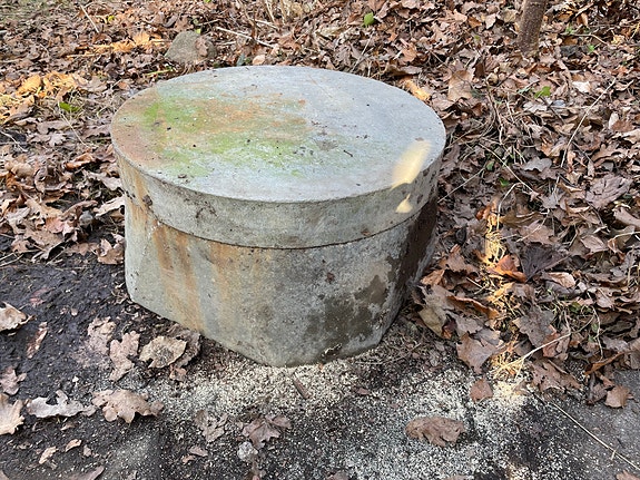 Product image 1 of 6