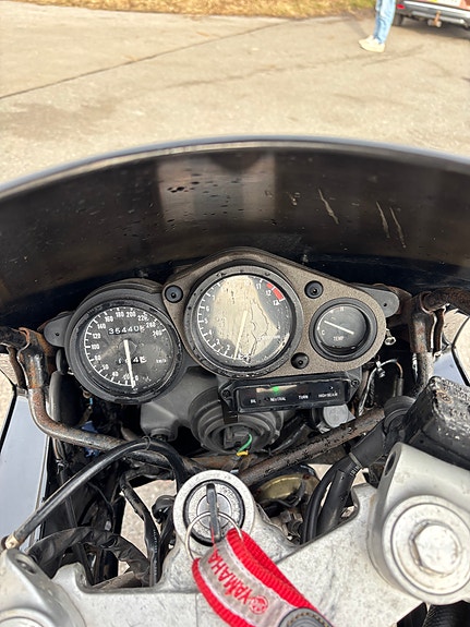 Product image 8 of 9