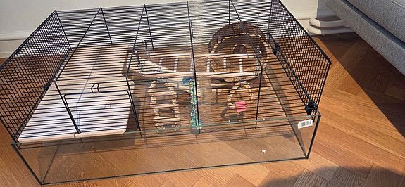 Product image 1 of 4