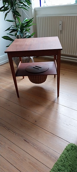 Product image 1 of 7