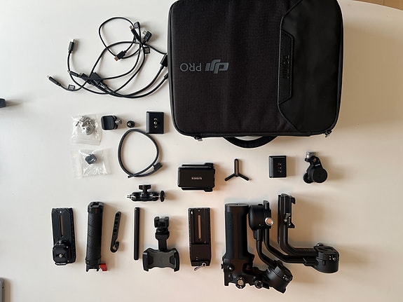 Product image 1 of 3