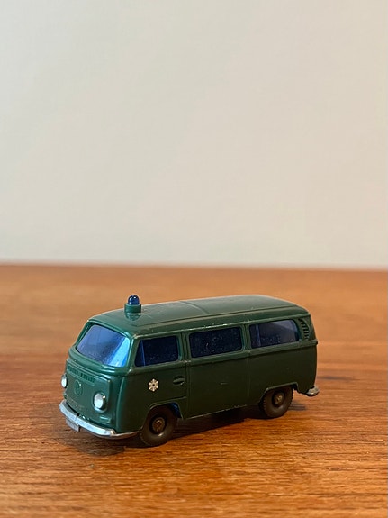 Product image 1 of 4