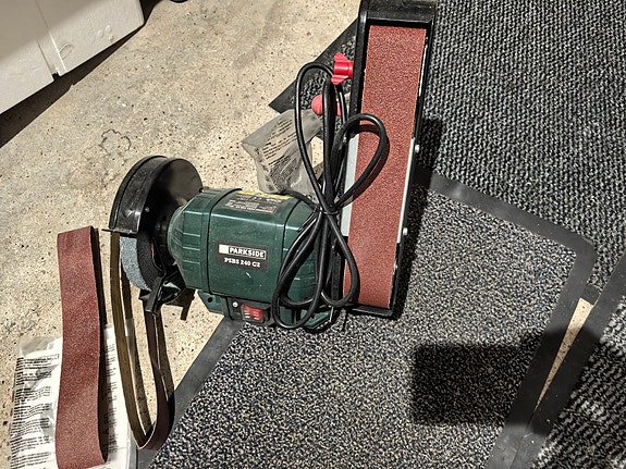 Product image 1 of 8