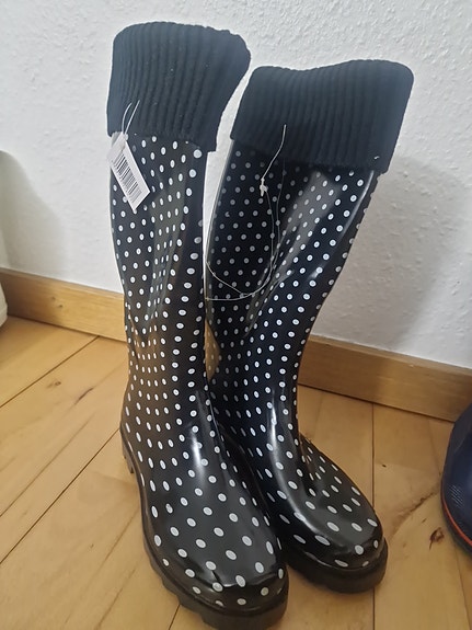 Product image 2 of 11