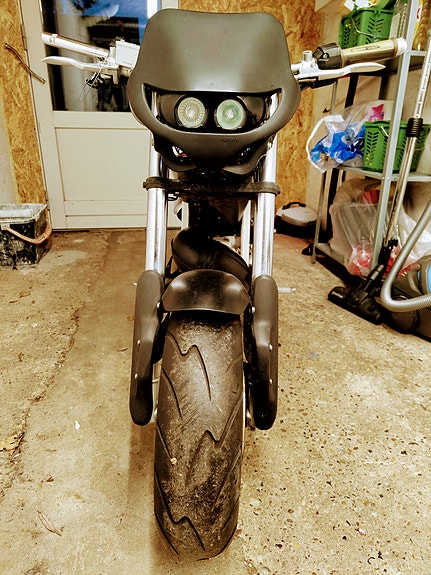 Product image 8 of 9