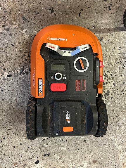 Product image 1 of 3