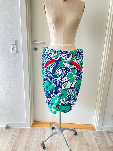 Product image 1 of 10