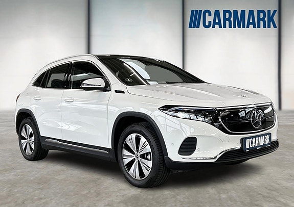 Mercedes EQA250+