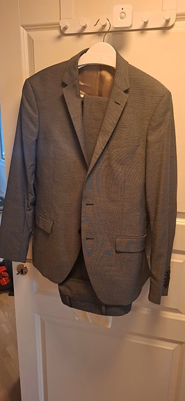 Product image 1 of 8