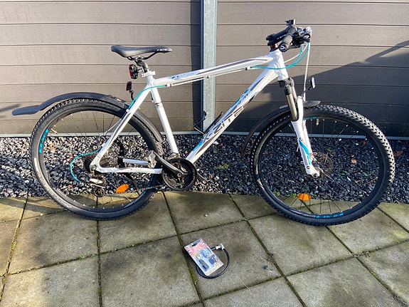 Product image 1 of 5