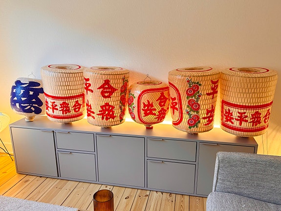 Product image 1 of 10