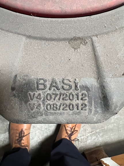 Product image 4 of 6