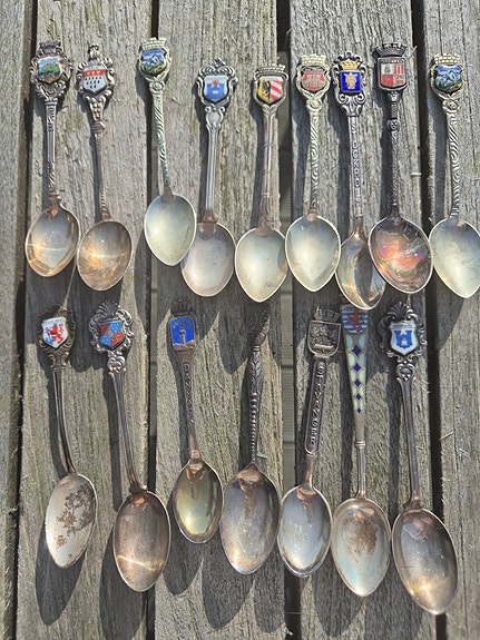 Product image 1 of 6