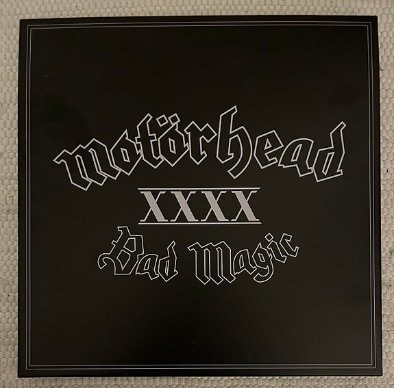 Product image 1 of 9