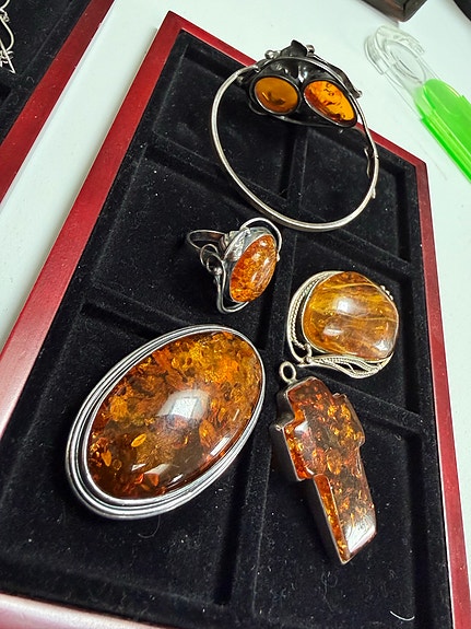 Product image 15 of 17