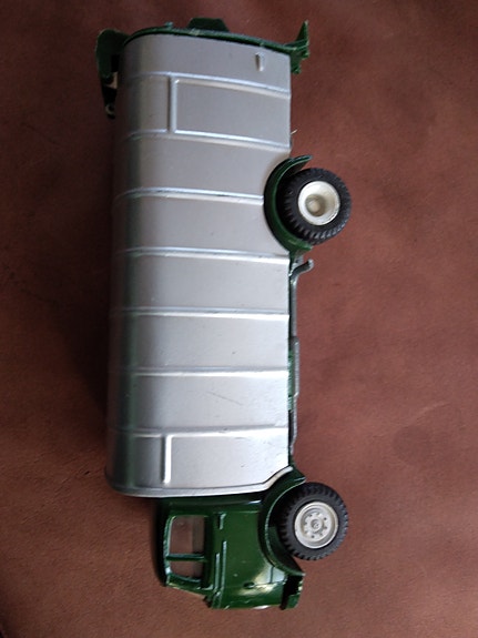 Product image 11 of 12