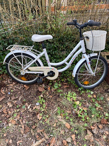 Product image 1 of 8