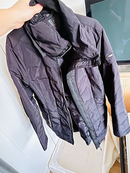 Product image 2 of 11