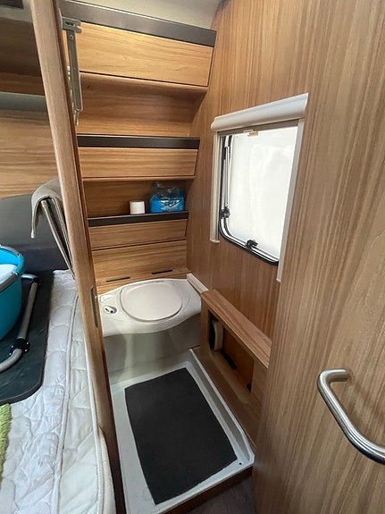 Product image 67 of 73