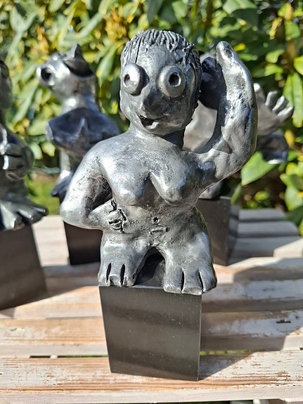 Product image 2 of 9