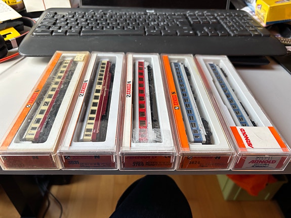 Product image 2 of 5