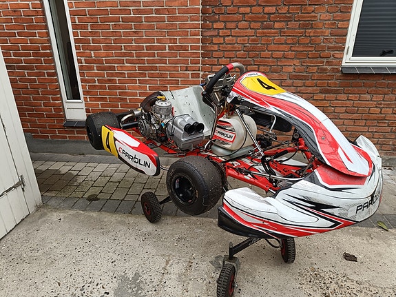 Product image 1 of 3