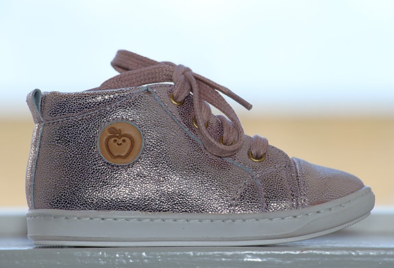 Product image 1 of 9