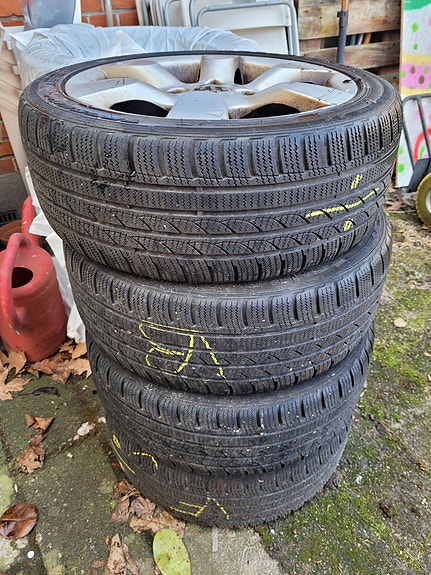 Product image 1 of 7