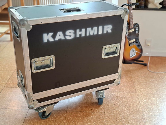 Product image 8 of 9