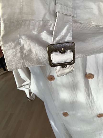 Product image 24 of 25